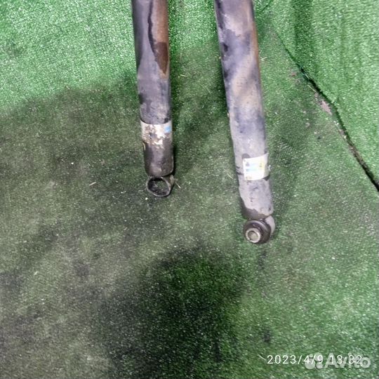 Амортизаторы задние Опель Омега б седан