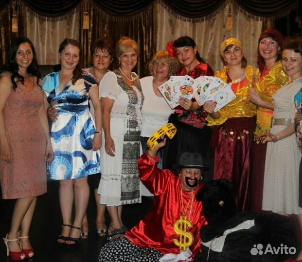 Ведущая и DJ