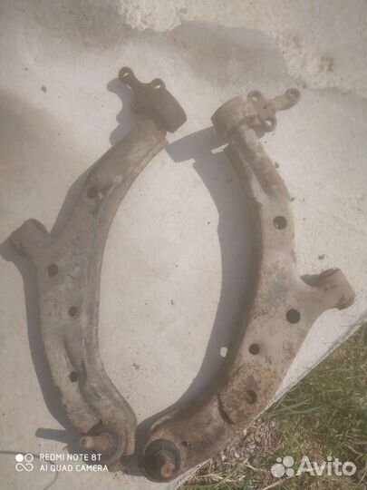 Рычаги на Ниссан Альмера н16