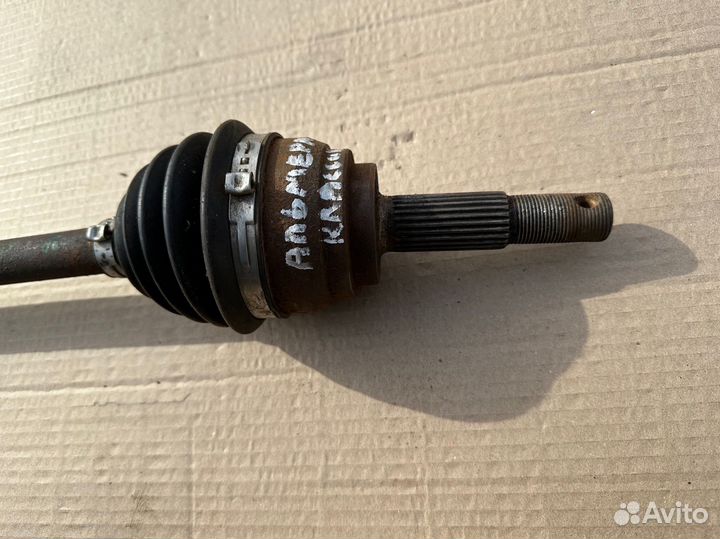Полуось передняя левая Nissan Almera Classic