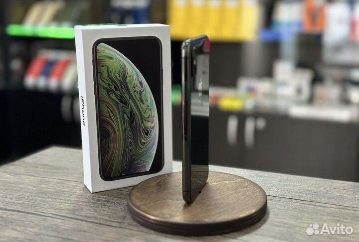 iPhone Xs, 256 ГБ