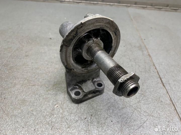 Кронштейн масляного фильтра Volkswagen Sharan 7M