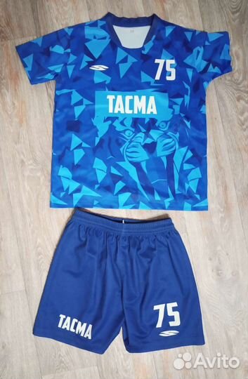 Футбольная форма