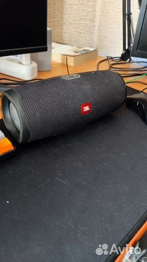 Колонка jbl charge 4