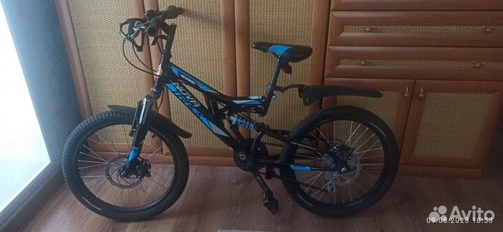 Скоростной велосипед NovaTrack Shark