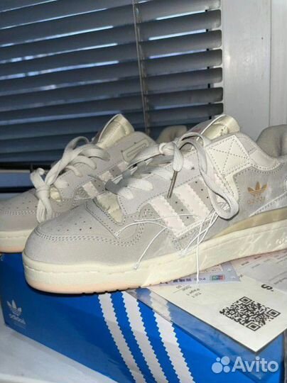 Кроссовки adidas forum low