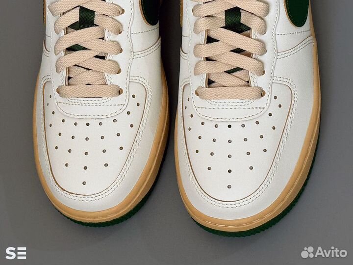 Кроссовки Nike Air Force 1 '07 LV8 с poizon