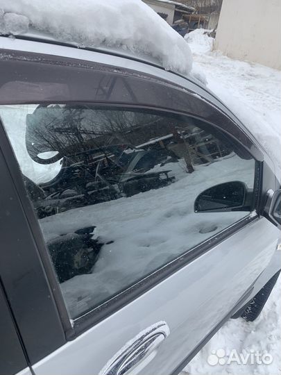 Боковое переднее стекло Hyundai Getz