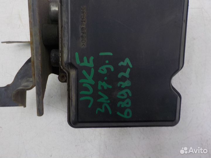 Блок ABS Nissan Juke 2011