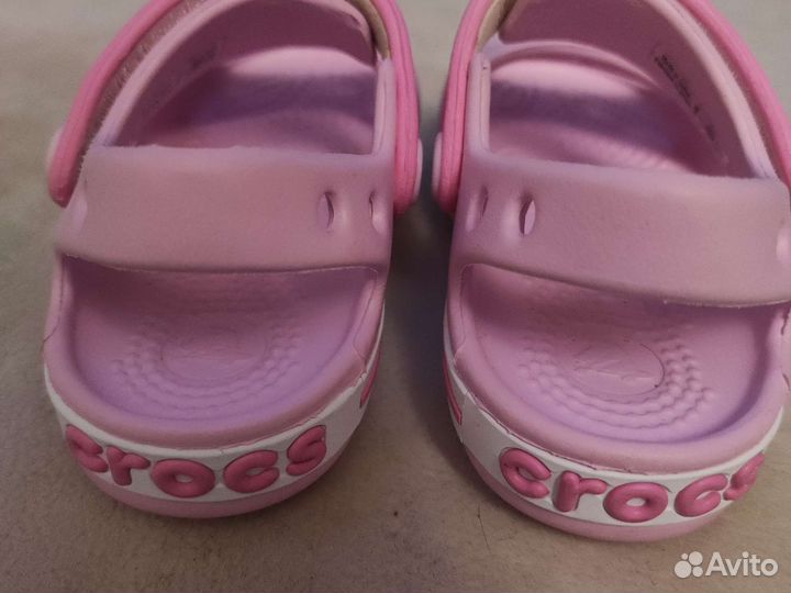 Сандалии crocs c7