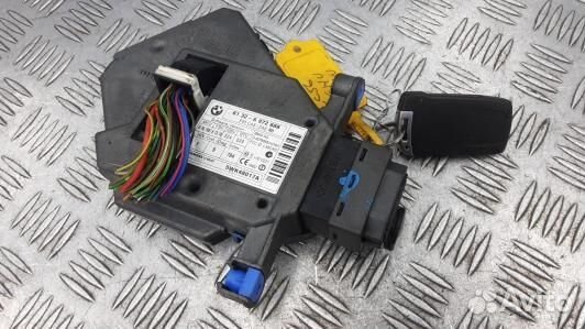 Картоприемник BMW 7 E65 (92Z09QK01)