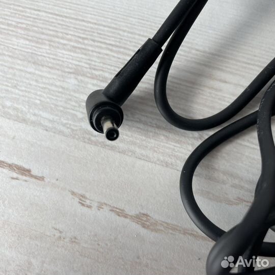 Блок питания/зарядка для ноутбука Asus VivoBook