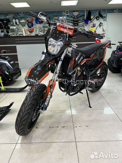 Мотоцикл Avantis A7 NEW Motard dohc(NC250/177MM)