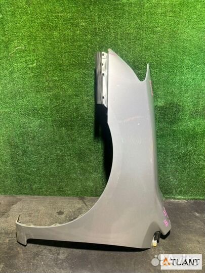 Крыло переднее левое toyota premio