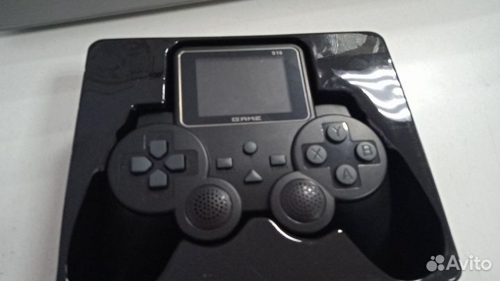 Игровая приставка S10