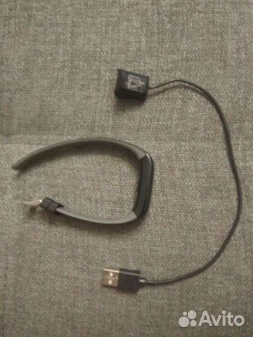 Фитнес браслет