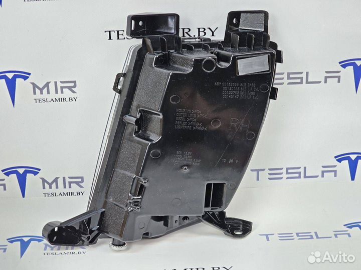 Фара противотуманная (птф) правая Tesla Model S