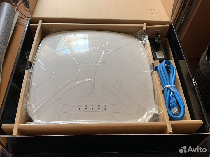 Точка доступа Wi-Fi Netgear wndap620-100PES