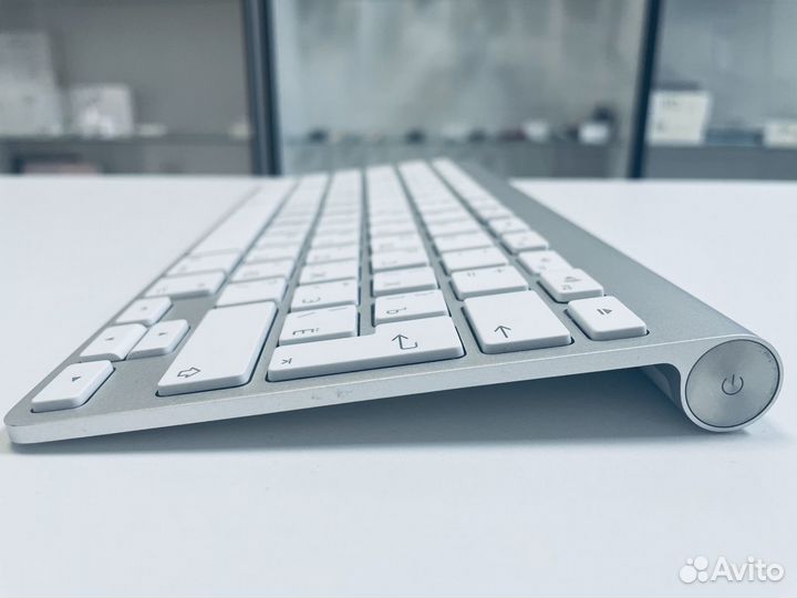 Apple Wireless Keyboard A1255