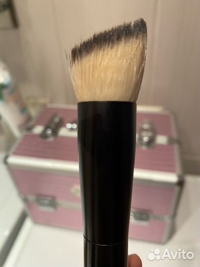Кисть Nyx