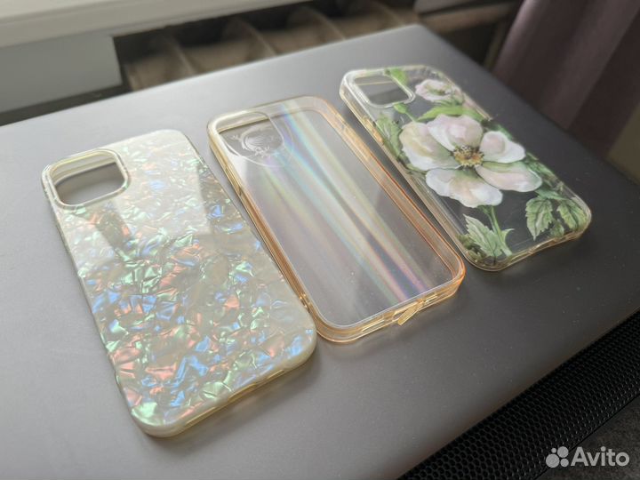 Чехлы на телефон iPhone 12