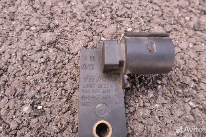 Датчик включения стопсигнала 1K0945459A Volkswagen