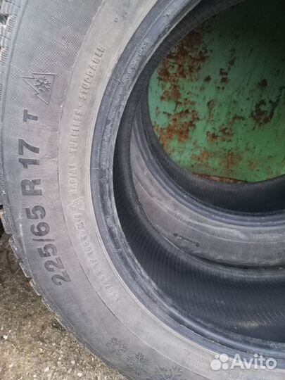Continental ContiIceContact 225/65 R17