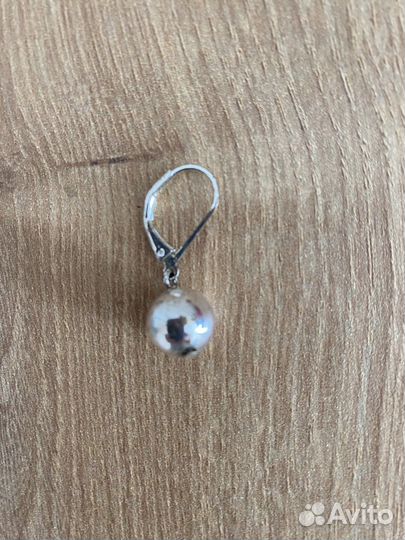 Одна Серьга бижутерия