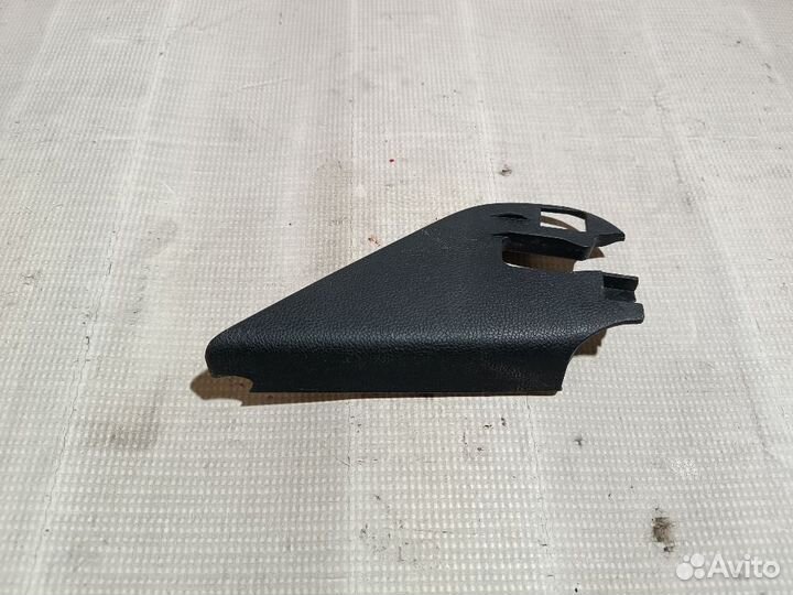 Крышка зеркала внутренняя левая Skoda Fabia 2