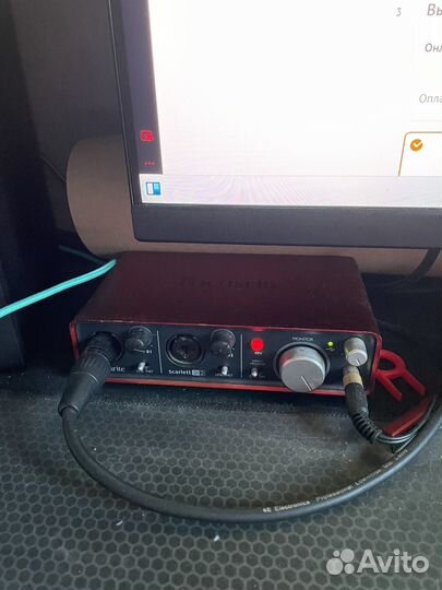 Focusrite scarlett 2i2