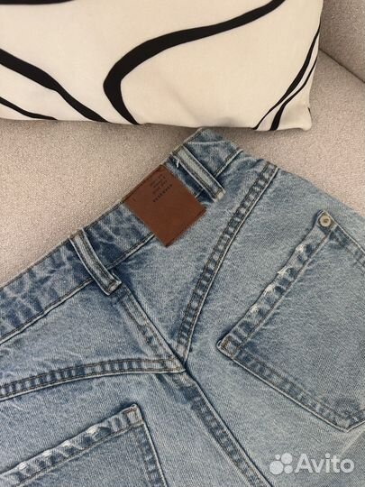Джинсы reserved mom fit и h&m зауженные