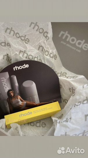 Rhode Passionfruit блеск для губ Маракуйя