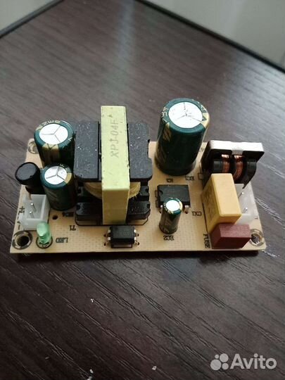 Импульсный блок питания 24V 1A