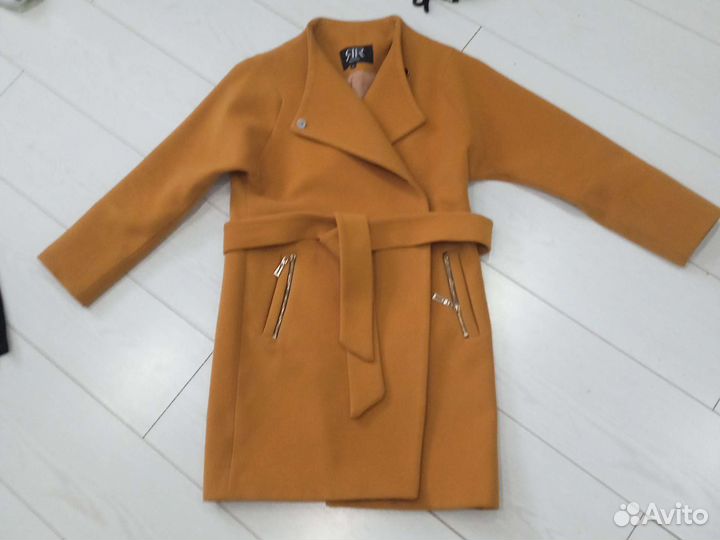 Пальто женское 42 44
