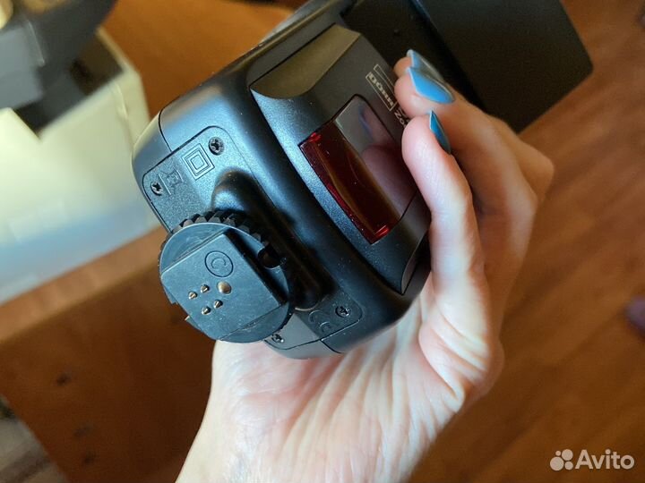 Вспышка Dörr DAF 34 Zoom Canon