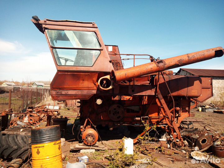 Комбайн Ростсельмаш Нива, 1992