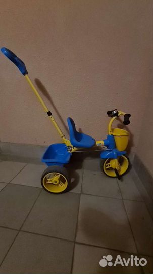 Трехколесный велосипед