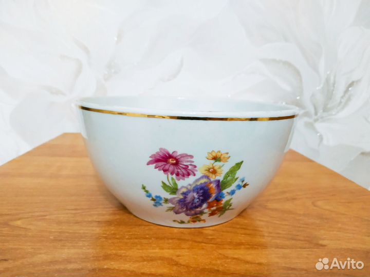 Салатник фарфор СССР винтаж