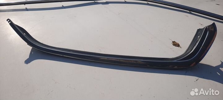 Молдинг крыши правый Honda Accord 4