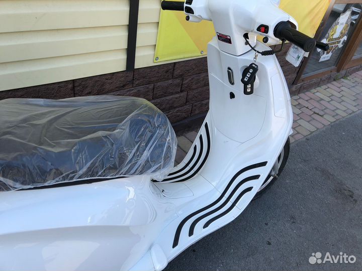 Скутер Millenium Miami 49-150cc 2024г