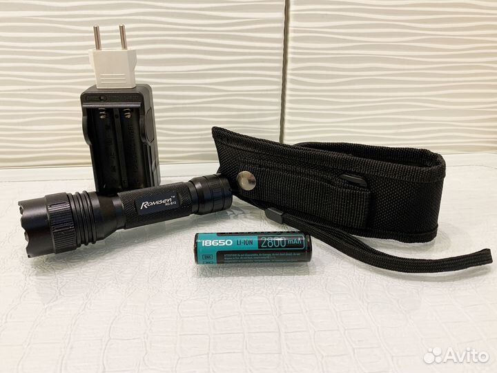 Фонарик Romisen RC-B12 с комплектом
