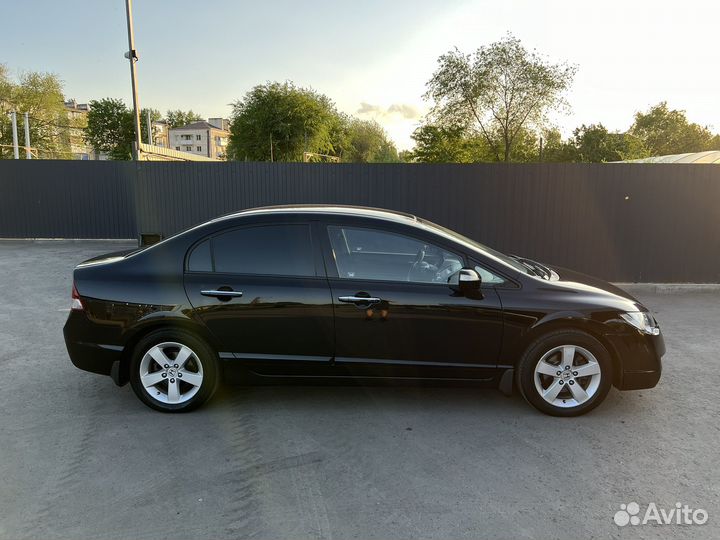 Honda Civic 1.8 AT, 2008, 194 000 км