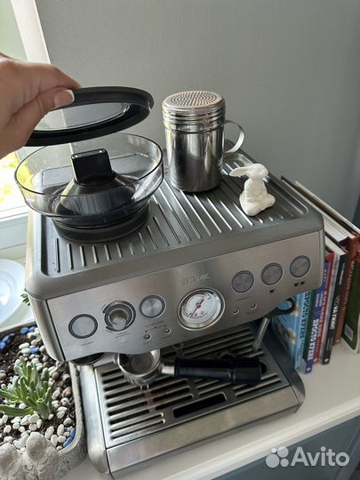 Кофемашина bork c804