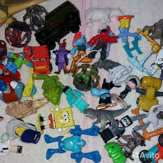 Мелкие игрушки для мальчика пакетом