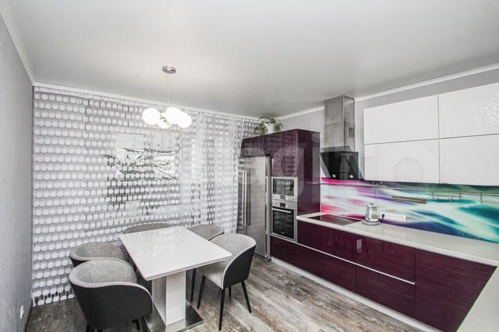 4-к. квартира, 150 м², 4/16 эт.