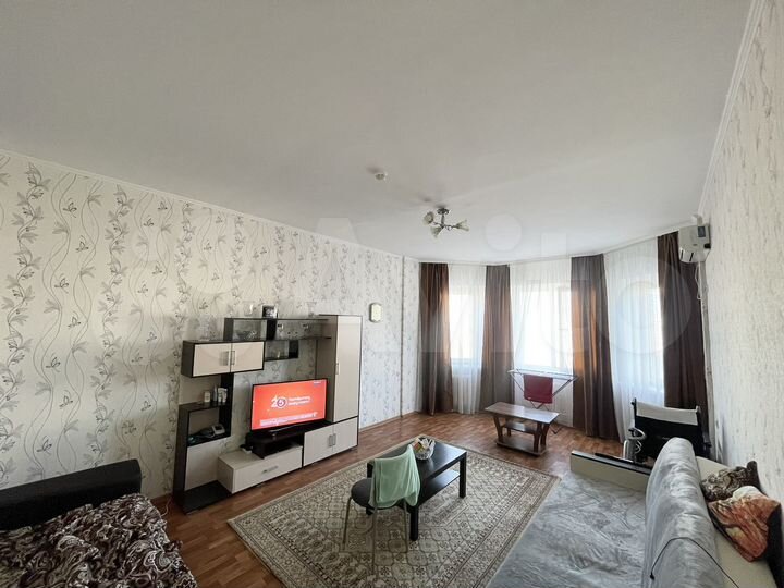 1-к. квартира, 57 м², 6/9 эт.