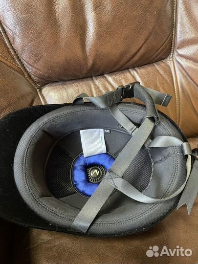 Кепка, шлем для конного спорта