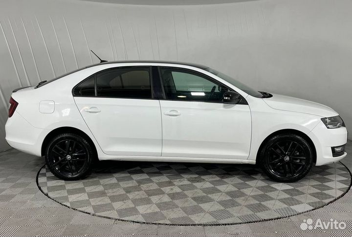 Skoda Rapid 1.6 AT, 2019, 65 000 км