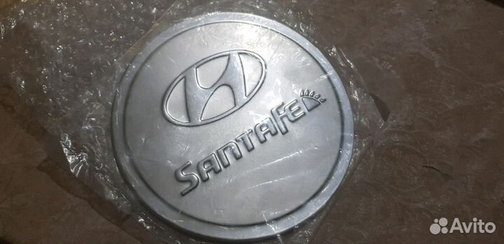 Накладка на крышку бензобака Hyundai Santa Fe