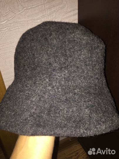 Детские шерстяные шапочки